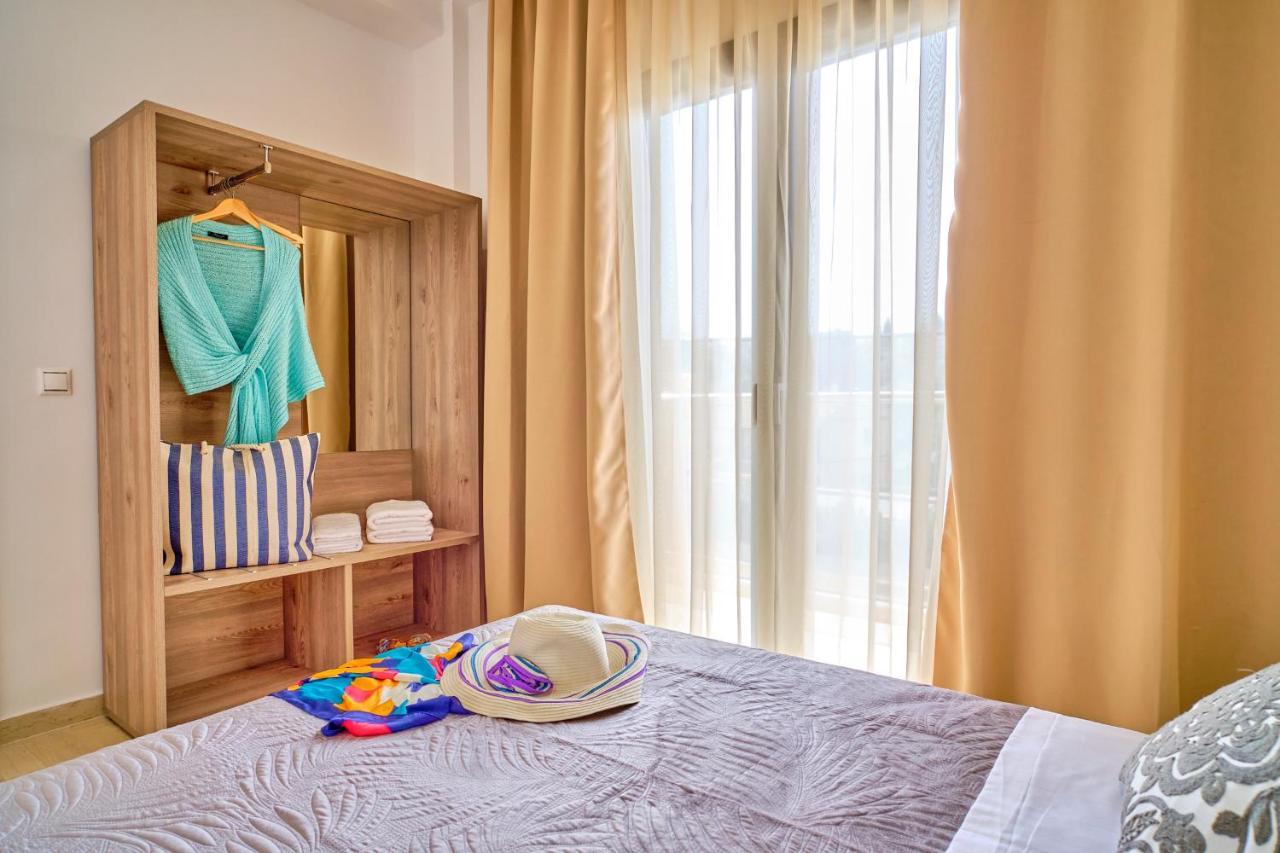 Sunflower Suites Gouvia Corfu Extérieur photo