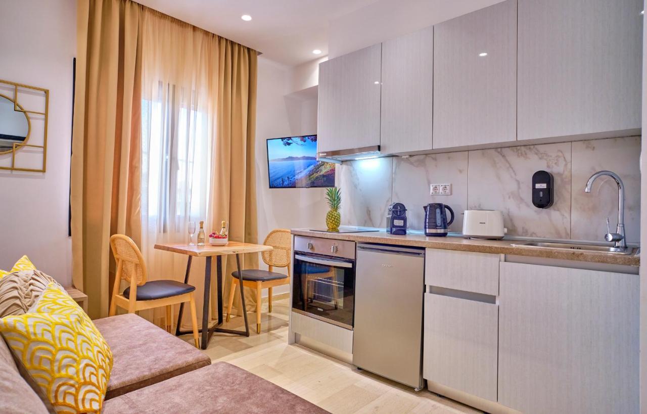 Sunflower Suites Gouvia Corfu Extérieur photo